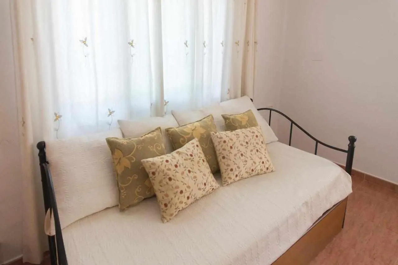 Casona del Olivar Priego de Córdoba 0*,